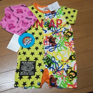 アナップキッズ(ANAP Kids)の値下げしました！新品　ロンパース＆スタイ　セット(ロンパース)