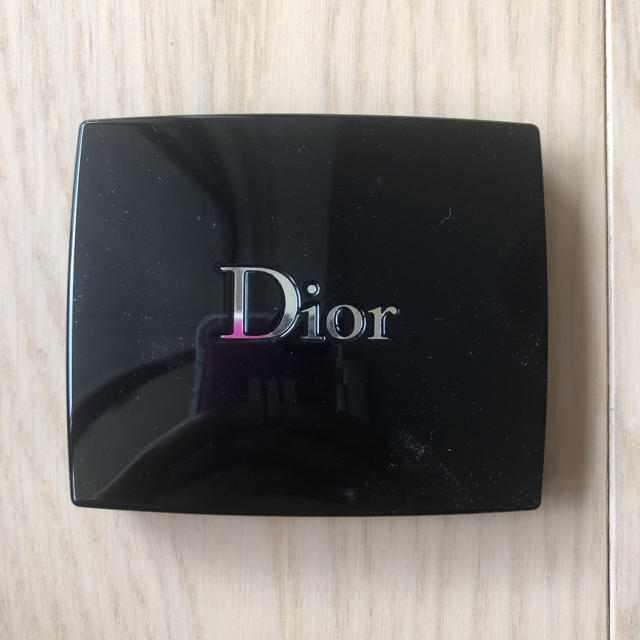 Christian Dior(クリスチャンディオール)のディオール クルール ハウスオブピンク アイシャドウ 856 コスメ/美容のベースメイク/化粧品(アイシャドウ)の商品写真
