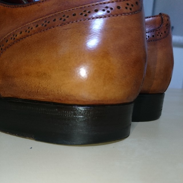 Santoni(サントーニ)の【金曜まで価格】Santoni ドレスシューズ 6 1/2 メンズの靴/シューズ(ドレス/ビジネス)の商品写真