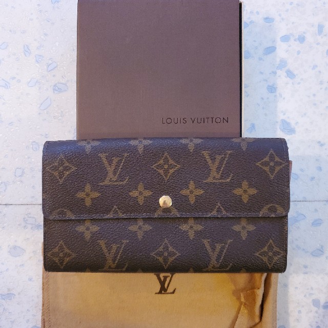 LOUIS VUITTON(ルイヴィトン)のルイヴィトンモノグラム長財布 レディースのファッション小物(財布)の商品写真