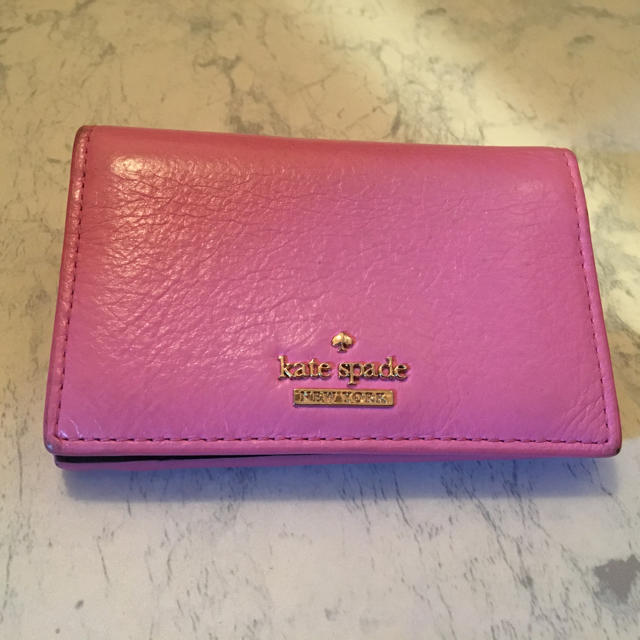kate spade new york(ケイトスペードニューヨーク)のkate spade ピンクミニ財布 レディースのファッション小物(財布)の商品写真