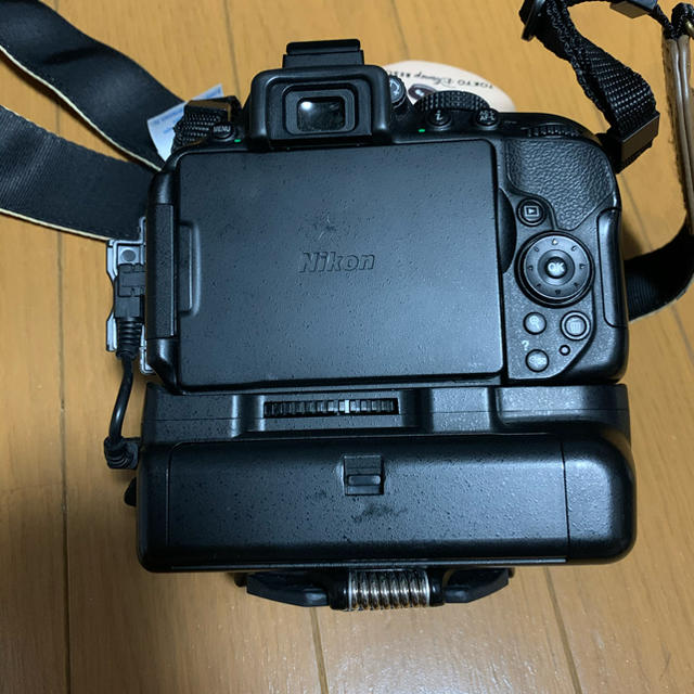 Nikon(ニコン)のNikon D5300 スマホ/家電/カメラのカメラ(デジタル一眼)の商品写真