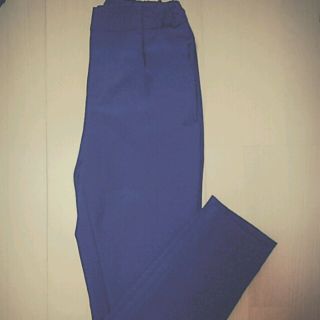 ザラ(ZARA)のZARAパンツ(クロップドパンツ)