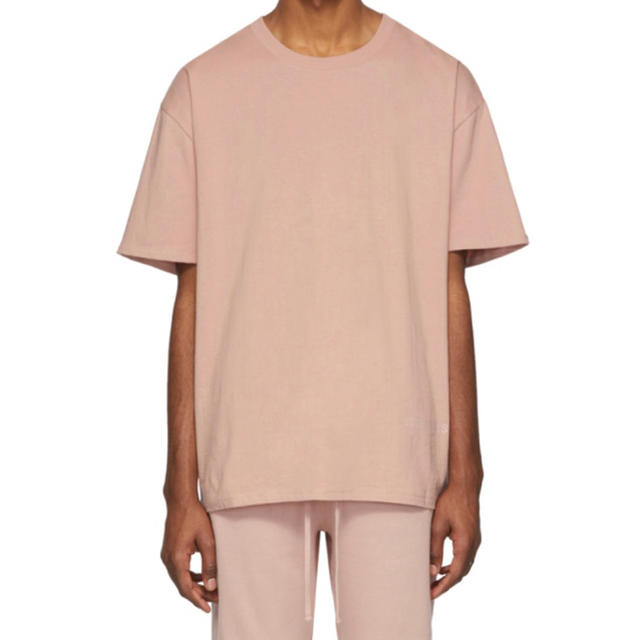 FEAR OF GOD(フィアオブゴッド)のMサイズ Essentials ロゴ Tシャツ メンズのトップス(Tシャツ/カットソー(半袖/袖なし))の商品写真