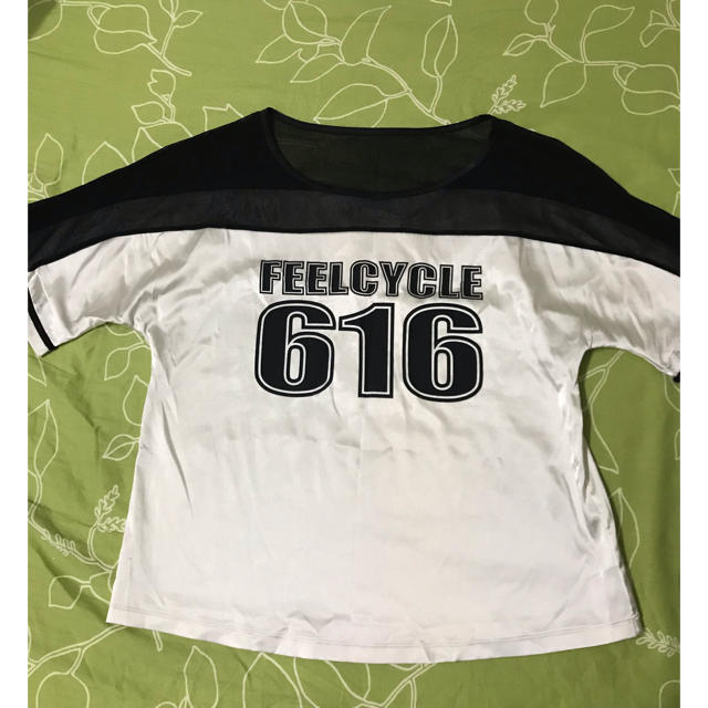フィールサイクル  feelcycle  レディース アメフト　Tシャツ