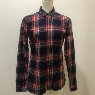 トミーヒルフィガー(TOMMY HILFIGER)の【TOMMYHILFIGER】赤チェックシャツ(シャツ/ブラウス(長袖/七分))