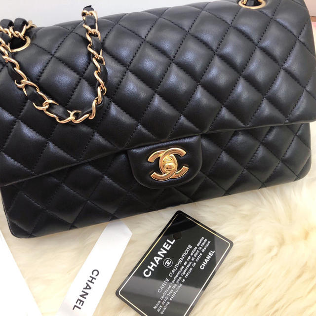 CHANEL シャネル マトラッセ25