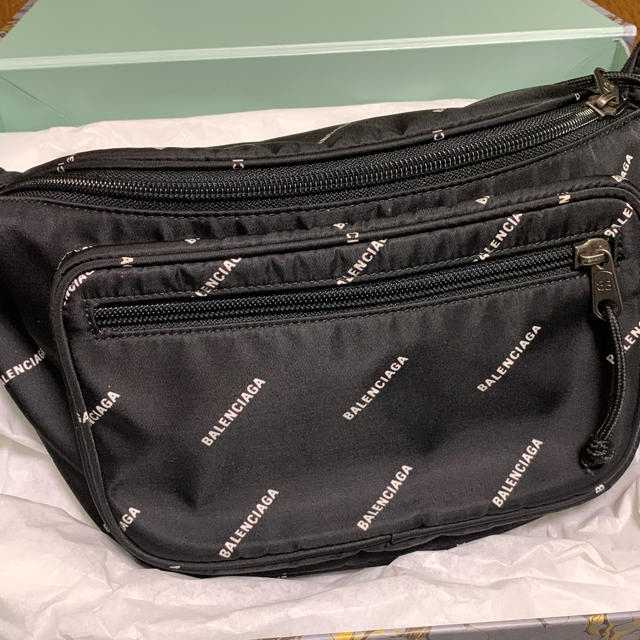 Balenciaga(バレンシアガ)のBALENCIAGA ボディバッグ メンズのバッグ(ショルダーバッグ)の商品写真