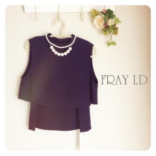 フレイアイディー(FRAY I.D)のパールネックレス付き♡ブラウス♡(シャツ/ブラウス(半袖/袖なし))