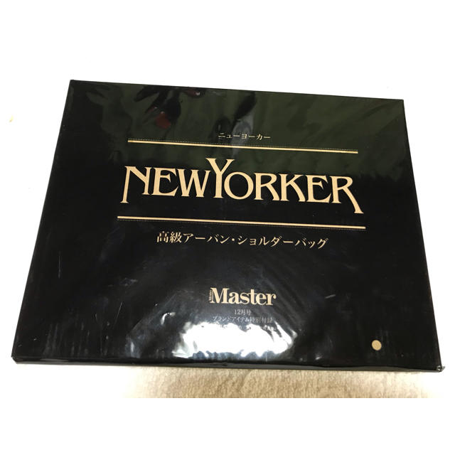 NEWYORKER(ニューヨーカー)のNEW YORKER 高級アーバン•ショルダーバッグ　付録 エンタメ/ホビーの雑誌(ファッション)の商品写真