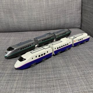 タカラトミー(Takara Tomy)のプラレール(電車のおもちゃ/車)