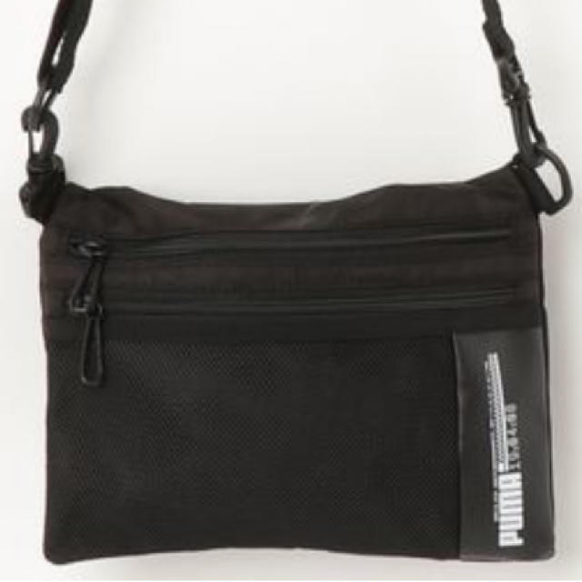 PUMA(プーマ)のPUMA サコッシュ レディースのバッグ(ショルダーバッグ)の商品写真