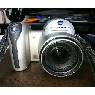 コニカミノルタ(KONICA MINOLTA)のコニカミノルタ　ディマージュ　DiMAGE Z5(コンパクトデジタルカメラ)