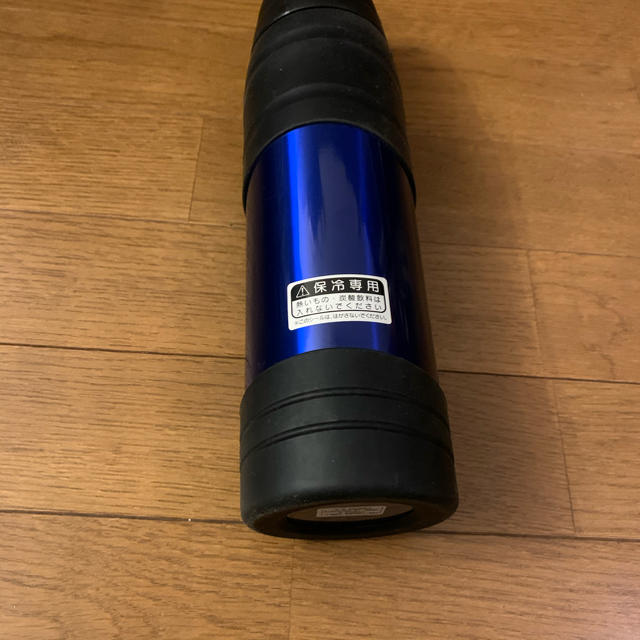 THERMOS(サーモス)のNIKEナイキ　サーモス水筒　ステンレス スポーツ/アウトドアのランニング(その他)の商品写真