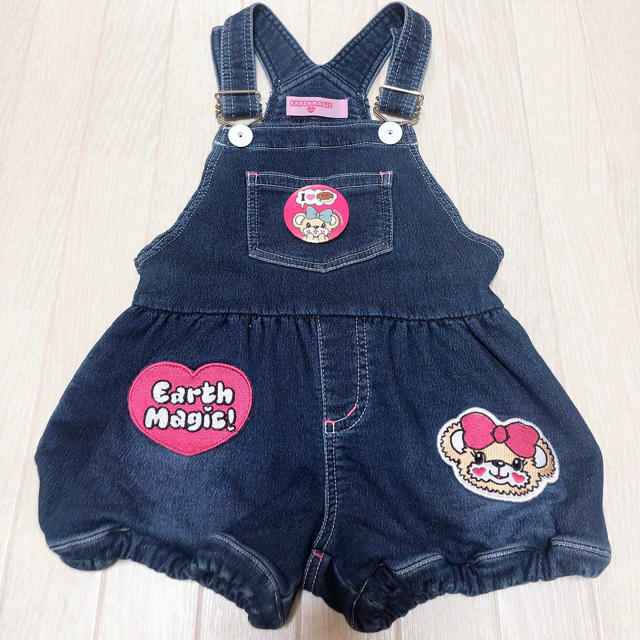 EARTHMAGIC(アースマジック)のマフィーワッペンサロペット♡セツトラ様 専用！ キッズ/ベビー/マタニティのキッズ服女の子用(90cm~)(パンツ/スパッツ)の商品写真