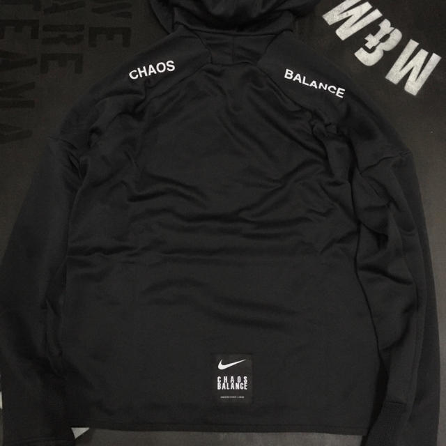 UNDERCOVER(アンダーカバー)の送込み S NIKE HOODIE UNDERCOVER BLACK メンズのトップス(パーカー)の商品写真