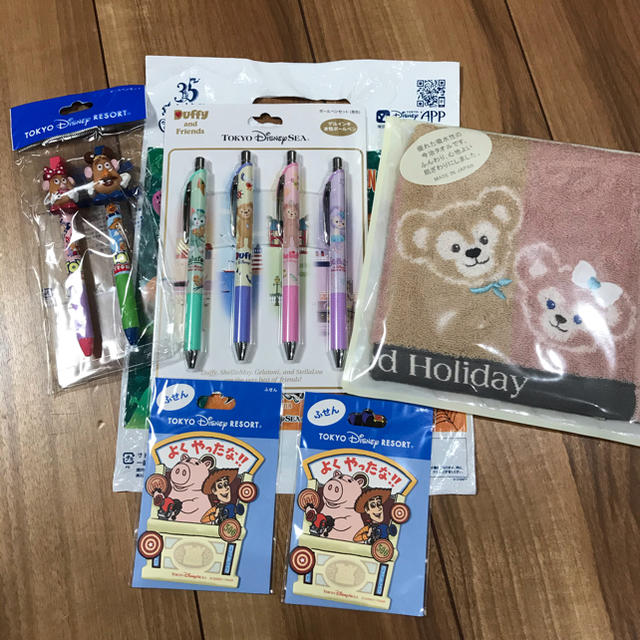 Disney(ディズニー)の新品未開封　定価4400円 Disney ディズニー　ダッフィー　トイストーリー インテリア/住まい/日用品の日用品/生活雑貨/旅行(日用品/生活雑貨)の商品写真