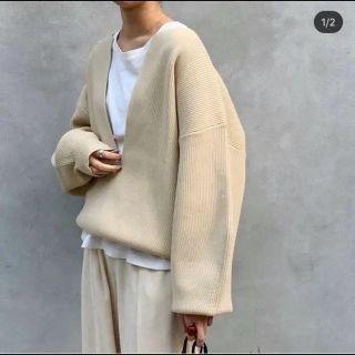 トゥデイフル  Slit Neck Knit