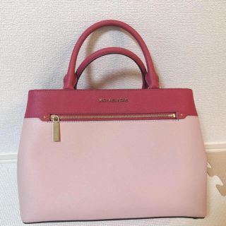 マイケルコース(Michael Kors)の『最終値下げ！』マイケルコース　HAILEE(ハイリー) ミディアム サッチェル(ハンドバッグ)