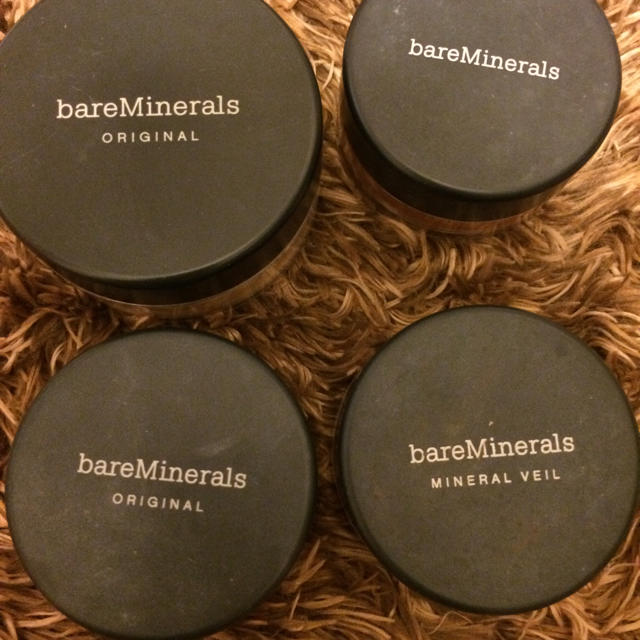 bareMinerals(ベアミネラル)のベアミネラル ファンデ4つセット コスメ/美容のベースメイク/化粧品(ファンデーション)の商品写真