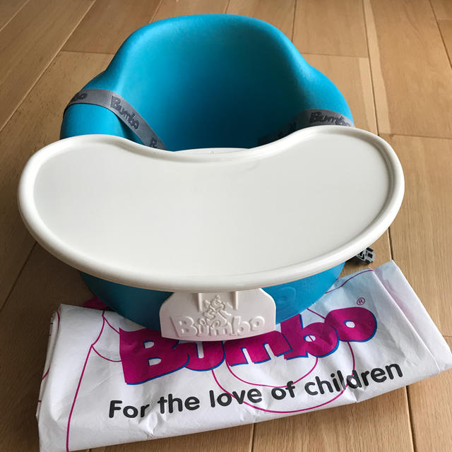 Bumbo(バンボ)のバンボ キッズ/ベビー/マタニティのキッズ/ベビー/マタニティ その他(その他)の商品写真