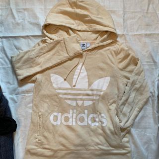 アディダス(adidas)のadidas パーカー(パーカー)