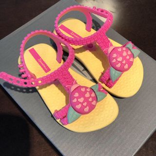 ハワイアナス(havaianas)の極美品♡キッズサンダル(サンダル)