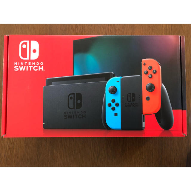 Nintendo Switch(ニンテンドースイッチ)の任天堂 Switch 本体 エンタメ/ホビーのゲームソフト/ゲーム機本体(家庭用ゲーム機本体)の商品写真