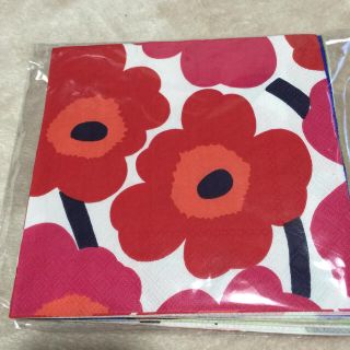 マリメッコ(marimekko)のマリメッコ ペーパーナプキン 9枚(日用品/生活雑貨)