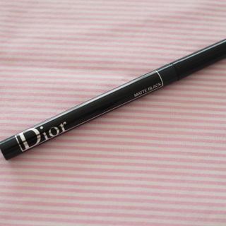 ディオール(Dior)の★【美品】Dior リキッドアイライナー【091】マットブラック(アイライナー)