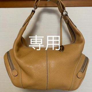 トッズ(TOD'S)のトッズ　(ショルダーバッグ)