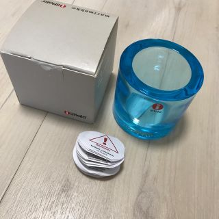 イッタラ(iittala)の新品　イッタラ×マリメッコ　キャンドルホルダー　お値下げしました(アロマ/キャンドル)