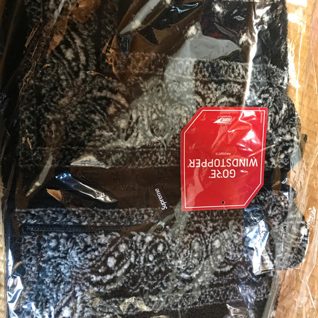 SUPREME Reversible Bandana Fleece Jacke