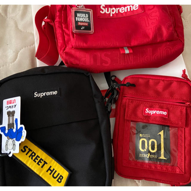 Supreme shoulder bagレディース