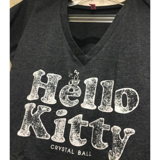 サンリオ(サンリオ)の新品　クリスタルボール CRYSTAL BALL サンリオ コラボTシャツ (Tシャツ(半袖/袖なし))