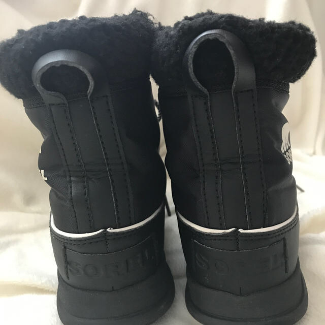 SOREL(ソレル)の美品　SOREL ショートブーツ　ブラック レディースの靴/シューズ(ブーツ)の商品写真