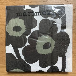 マリメッコ(marimekko)のマリメッコ　ペーパーナプキン　ウニッコ　新品　未開封　北欧　ハンドメイド(キッチン小物)