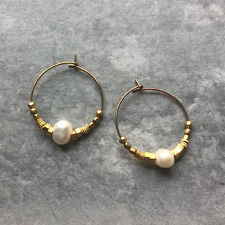 made in tokyo. 淡水パール brass アンティーク フープピアス(ピアス)