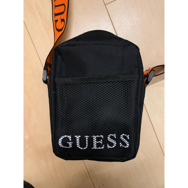 GUESS - guess/ゲス ショルダーバック ユニセックス の通販 by りくおショップ|ゲスならラクマ GUESS - guess/ゲス ショルダーバック ユニセックス の通販 by りくおショップ|ゲスならラクマ