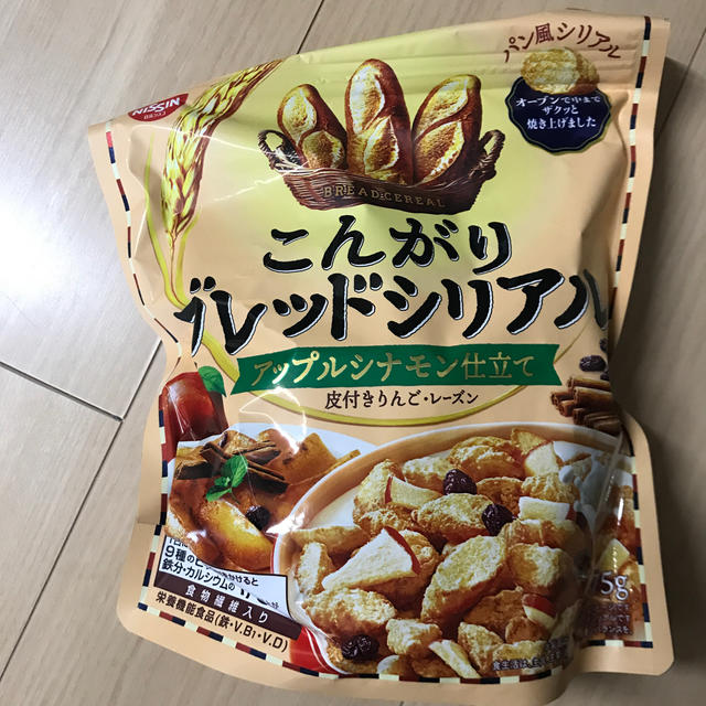 日清食品(ニッシンショクヒン)のこんがりブレッドシリアル 食品/飲料/酒の食品(米/穀物)の商品写真