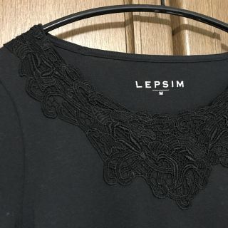 レプシィムローリーズファーム(LEPSIM LOWRYS FARM)のレース付きカットソー(カットソー(長袖/七分))