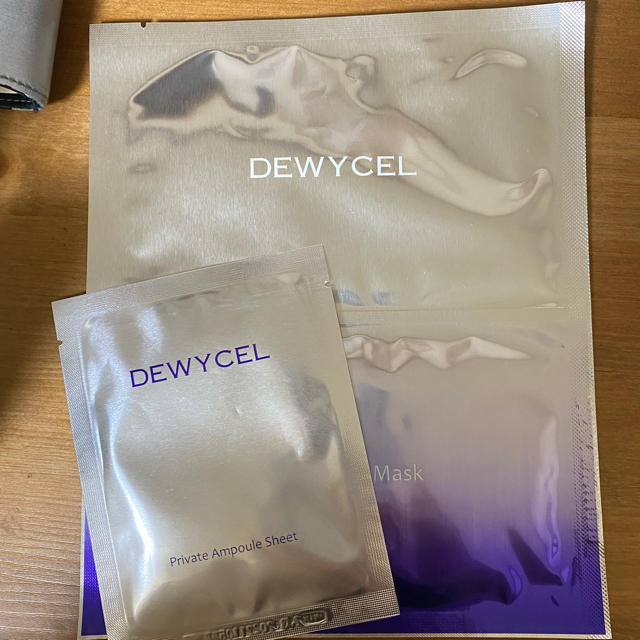 DEWYBEL  1セット コスメ/美容のスキンケア/基礎化粧品(パック/フェイスマスク)の商品写真