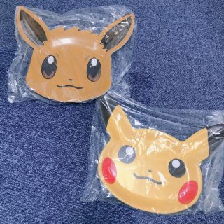 ポケモン(ポケモン)のポケモンカフェ ピカチュウ イーブイプレート 2枚(日用品/生活雑貨)