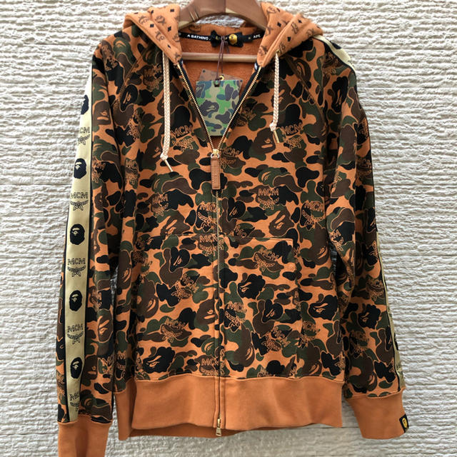 A BATHING APE BAPE × MCM HOODIE パーカー M