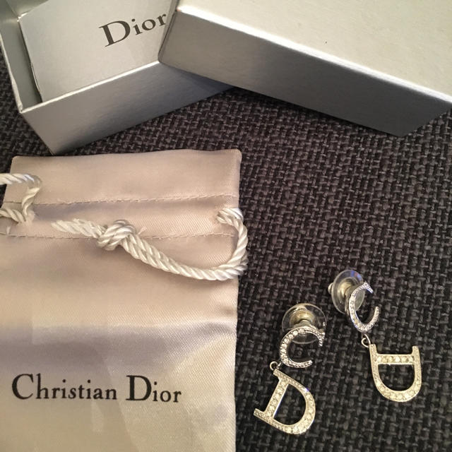 Dior アンティークディオール　ピアスアクセサリー