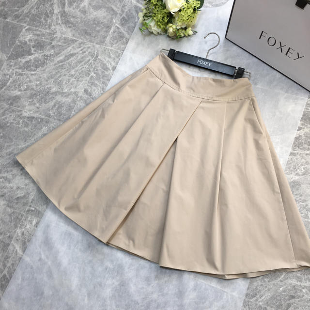 美品 フォクシー FOXEY 洗える ストレッチ フレア スカート 38