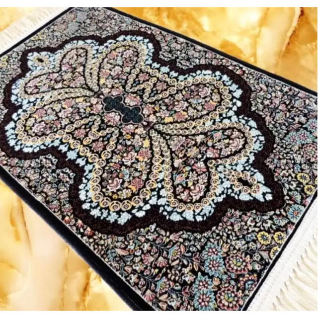 150万ノット/美しい色柄の高密度ペルシャ絨毯柄高級玄関マットサイズの通販 by ラグバザール's shop｜ラクマ