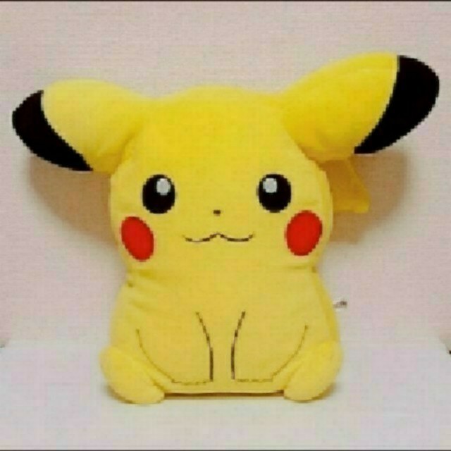 ポケモン ピカチュウぬいぐるみの通販 By ポケモンならラクマ