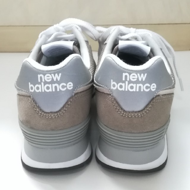 New Balance(ニューバランス)のニューバランス new balance ML574 EGG 25.5cm メンズの靴/シューズ(スニーカー)の商品写真