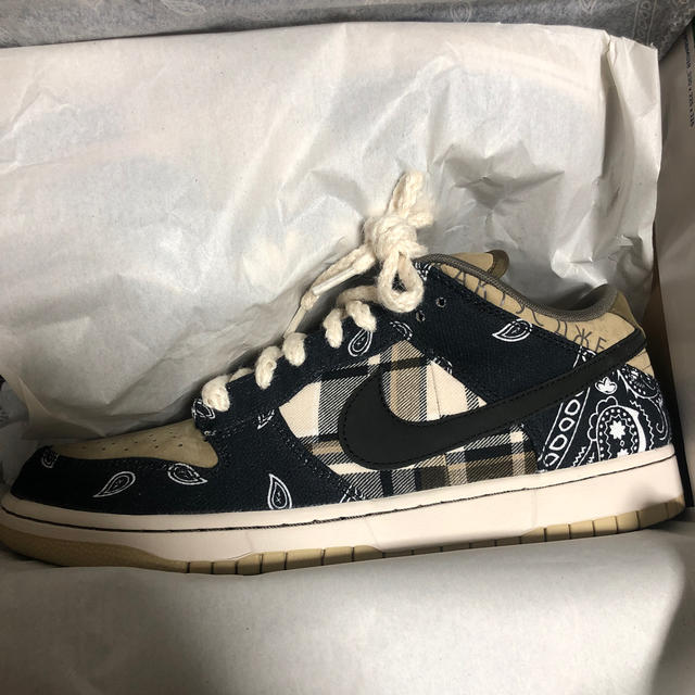 28cm  NIKE SB DUNK LOW TRAVIS SCOTT